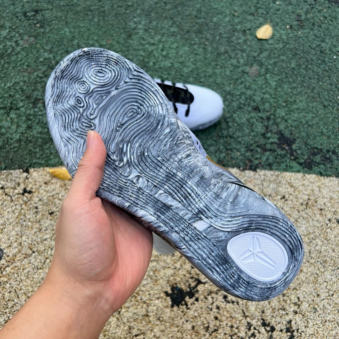 Nike Kobe 9 EM Low Anthracite Metallic Gold Black Marbled Sole Basketball Shoes Sneakers 646701-002 - Image 9