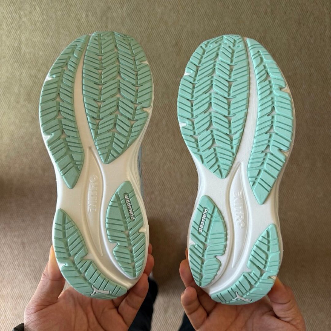 Puma Deviate Nitro 2 Women's Performance Running Shoes - Light Aqua Mint Green White (376807-09) - Image 8