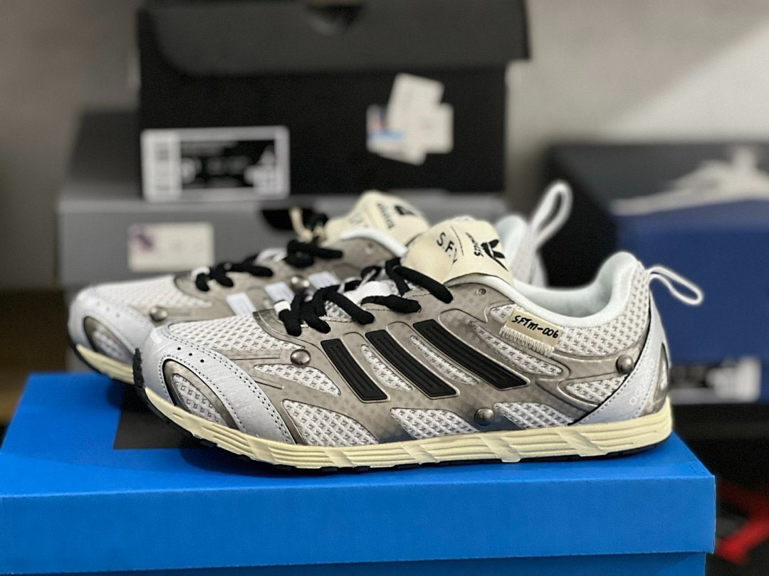 Adidas Adistar Racer SFY SFTM-006 Cloud White Metallic Silver Core Black Running Sneakers