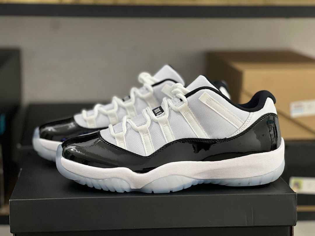 Air Jordan 11 Retro Low "Concord" Black White Men's Lifestyle Basketball Shoes 528895-153