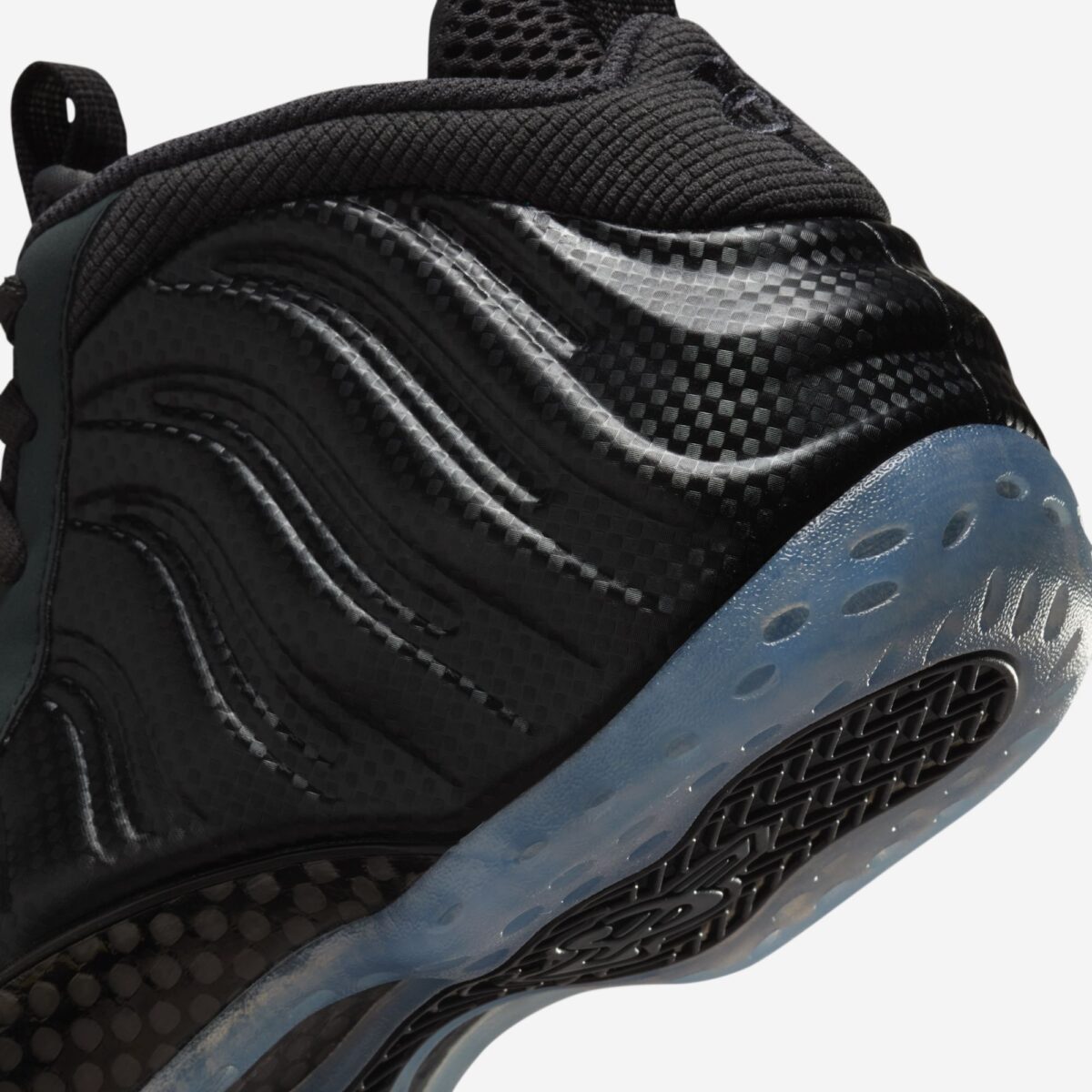 Nike Air Foamposite One “Carbon Fiber” - Image 7