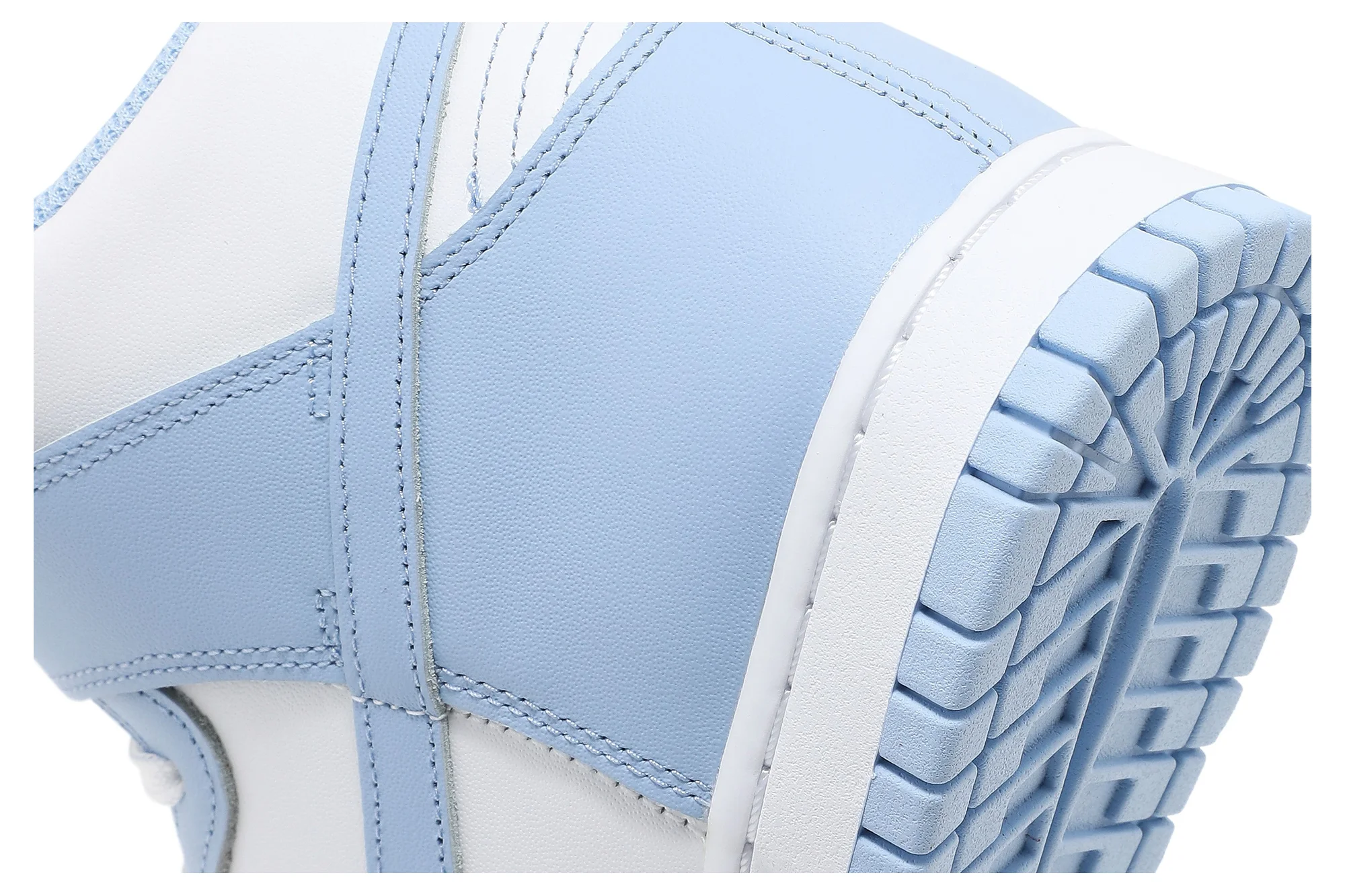 Nike Dunk High ‘Aluminum’ DD1869-107 - Image 10