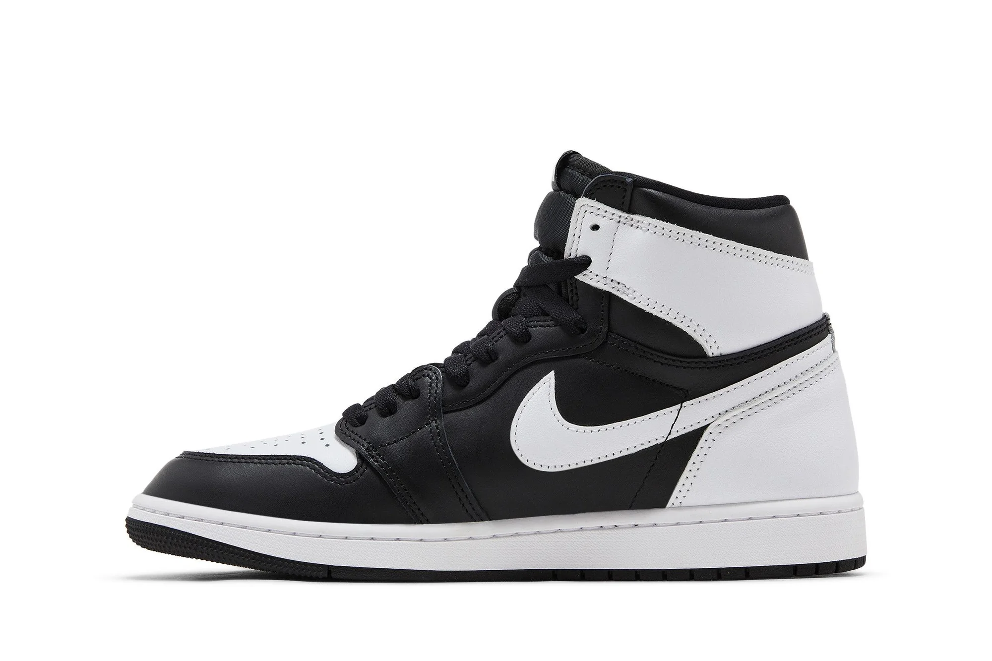 Air Jordan 1 High OG ‘Black White’ DZ5485-010 - Image 3